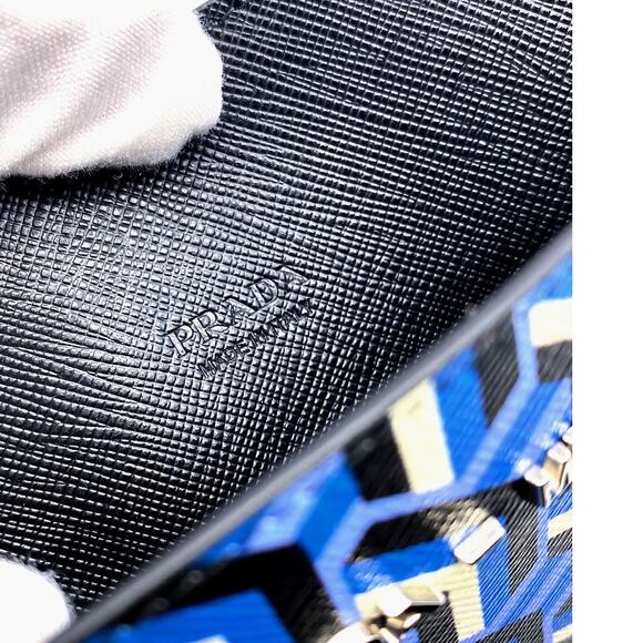 154. Prada Saffiano Leather Geometric Pattern iPad Case - Picture 8 of 14